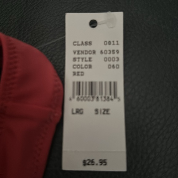 Bikini - Picture 3 of 3